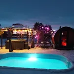 Dom Na Mazurach Z Jacuzzi, Balia I Sauna *