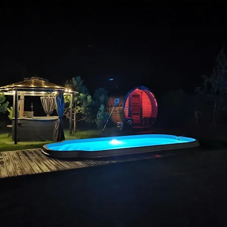 Dom Na Mazurach Z Jacuzzi, Balia I Sauna 度假居