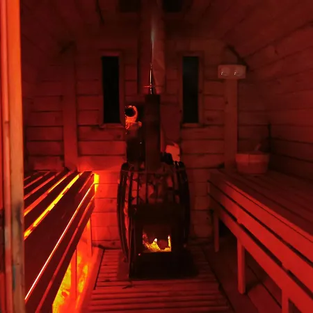 Dom Na Mazurach Z Jacuzzi, Balia I Sauna بيت للعطل